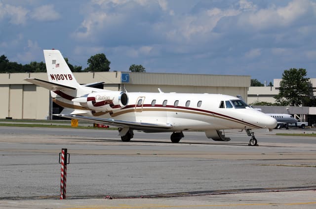 N100YB - Cessna