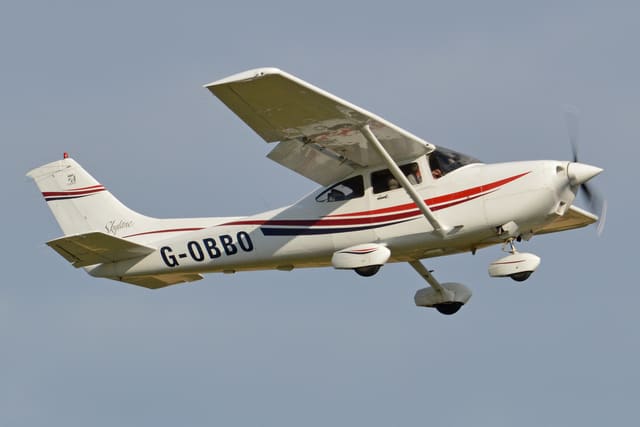 G-OBBO - Cessna