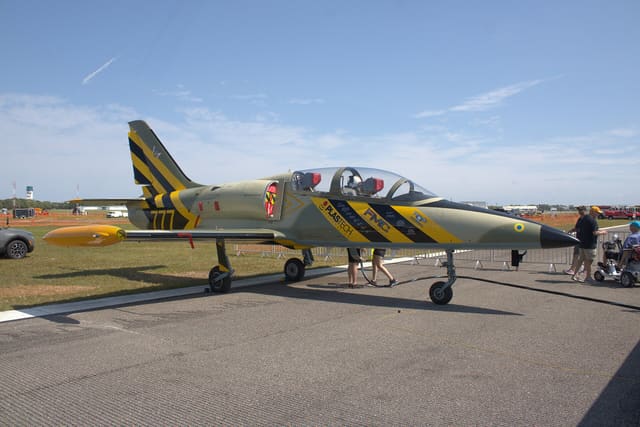 N5683D - Aircraft