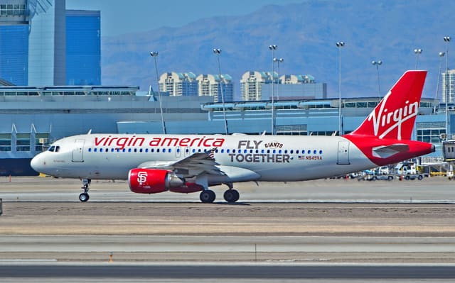 N849VA - Twin-engine aircraft