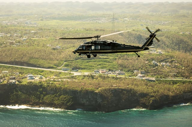 N72760 - Helicopter