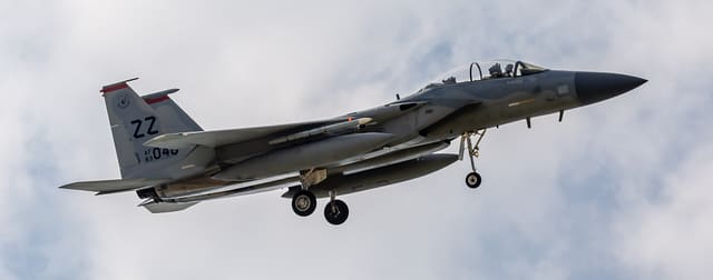  - Twin-engine aircraft
