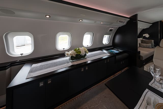 N835GL - Business jet