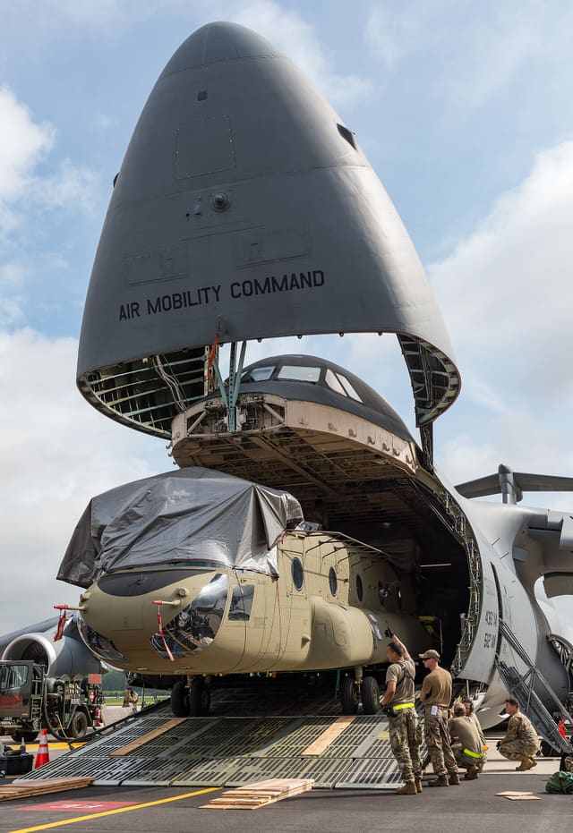 - Helicopter