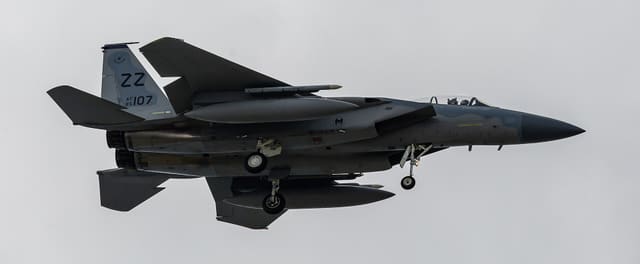 - Twin-engine aircraft