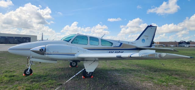 LVHGK - Beechcraft Bonanza A36