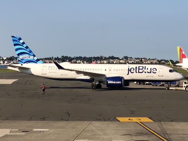 N3023J - Airbus