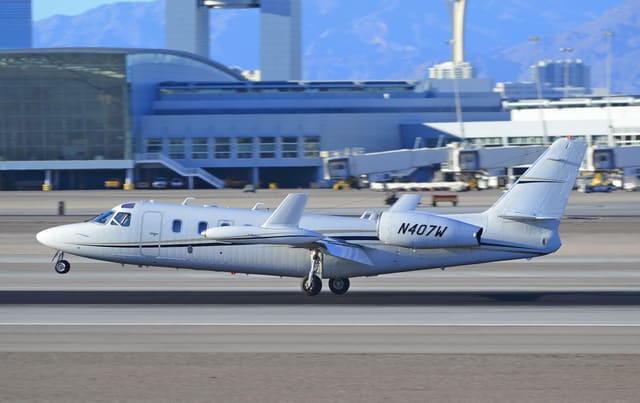 N407W - Business jet