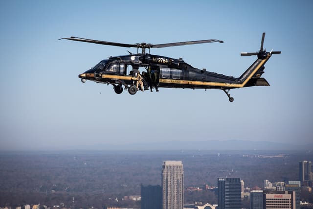 N72764 - Helicopter