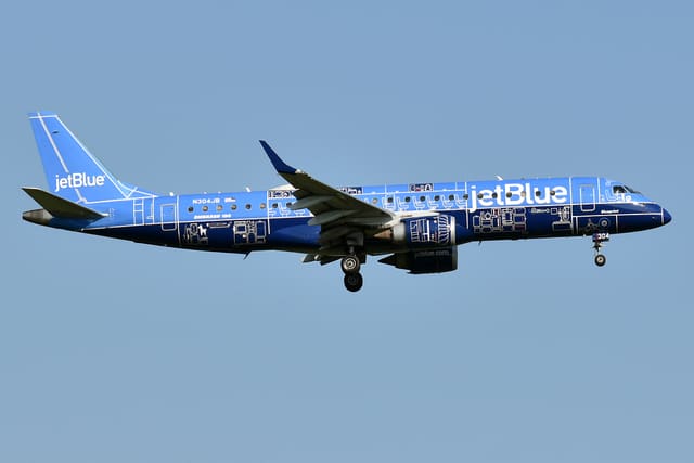 N304JB - Embraer