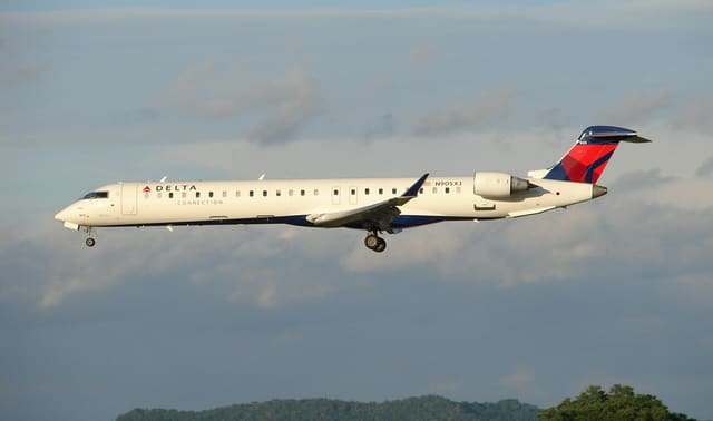 N905XJ - Bombardier