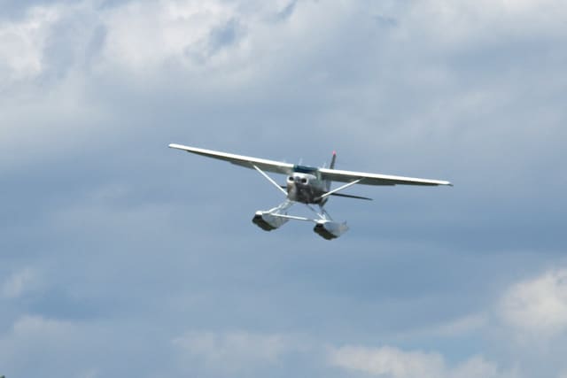 C-FJST - Cessna