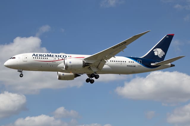 N966AM - Boeing