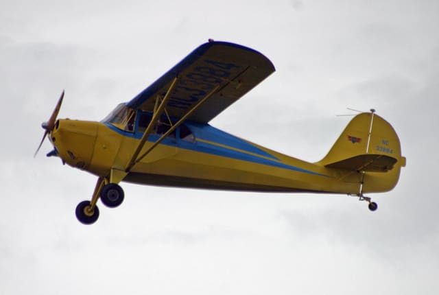 N33884 - Single-engine aircraft