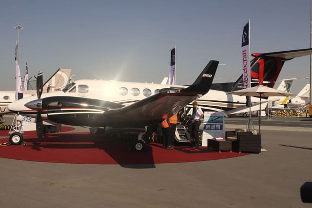 N883KA - Beechcraft