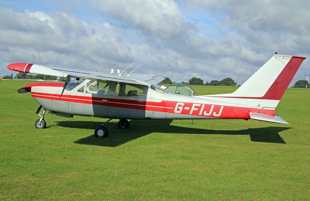 G-FIJJ - Single-engine aircraft