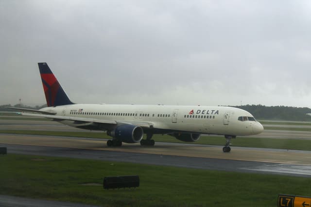 N6713Y - Boeing