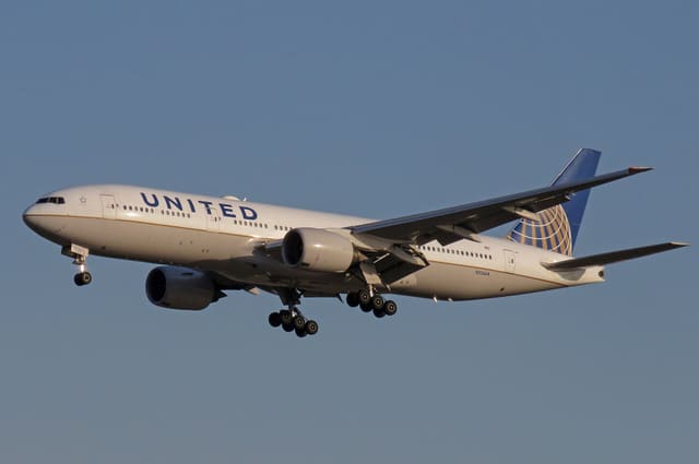 N226UA - Boeing