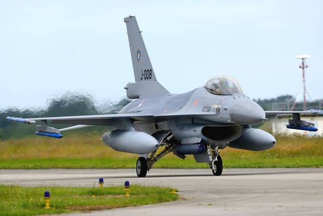  - Single-engine aircraft