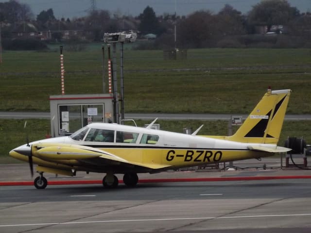 G-BZRO - Piper