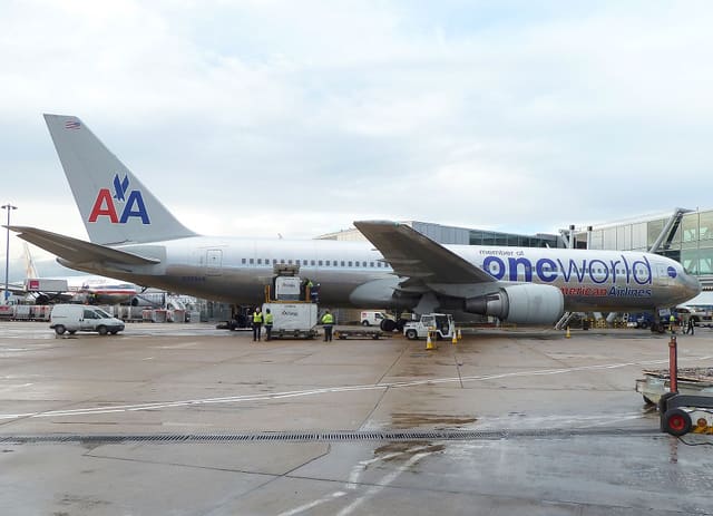 N395AN - Boeing