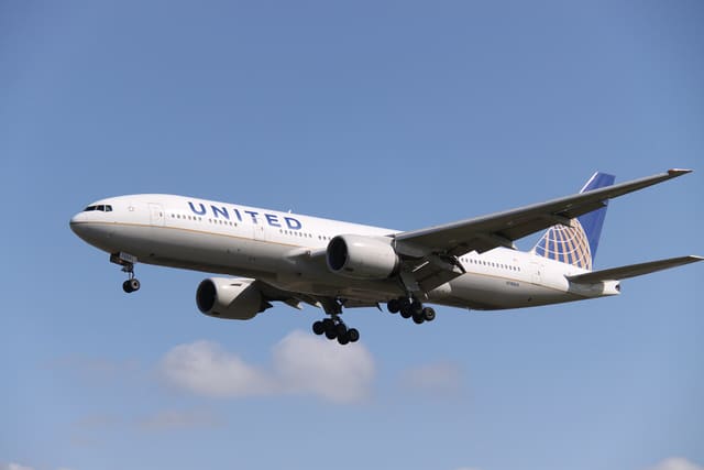 N788UA - Boeing
