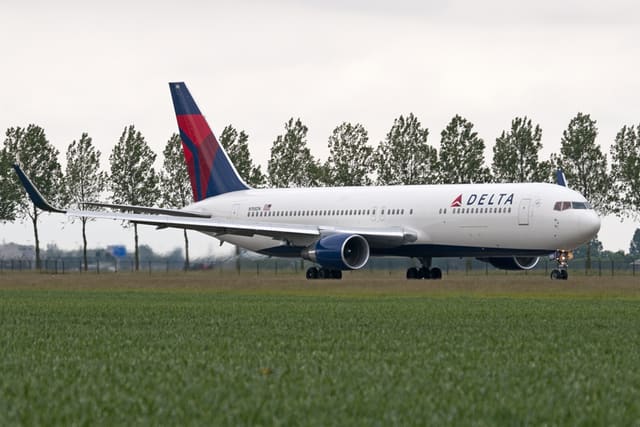 N198DN - Boeing