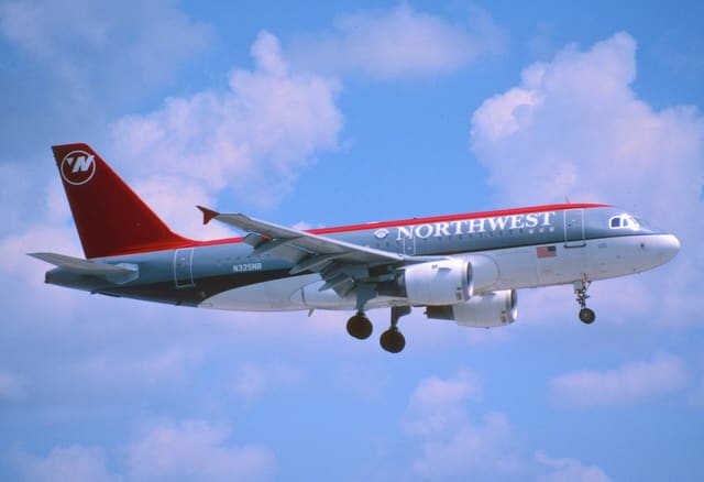 N325NB - Airbus