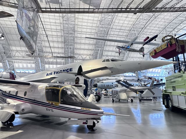  - Helicopter