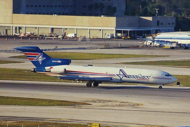 N296AJ - Boeing