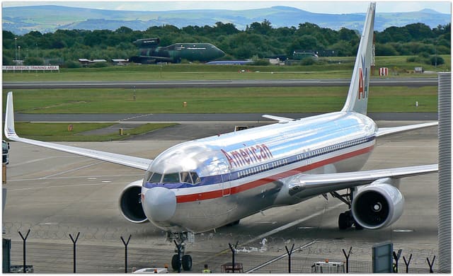 N377AN - Twin-engine aircraft