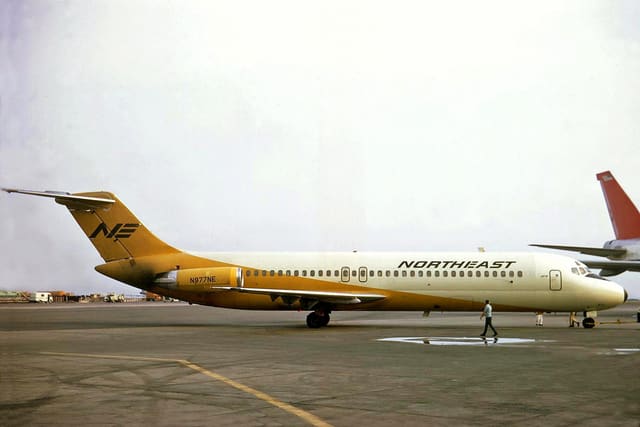 N977NE - Aircraft