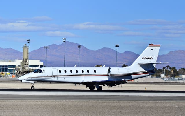 N313QS - Business jet