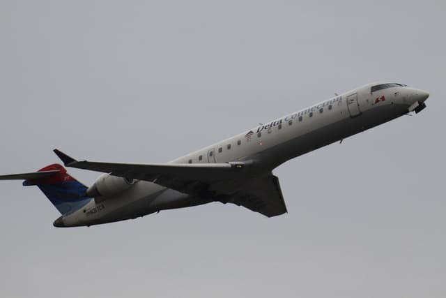 N317CA - Bombardier