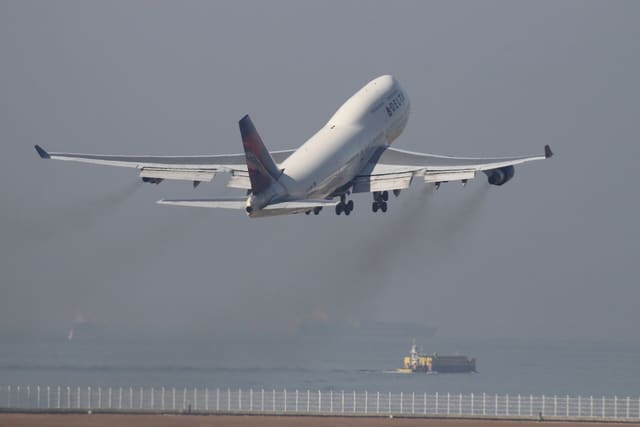 N676NW - Boeing