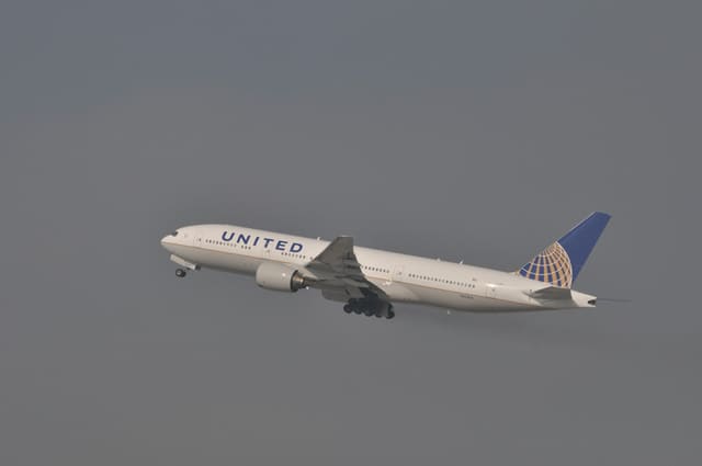 N223UA - Boeing