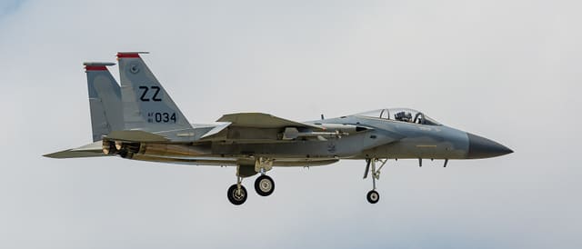  - Twin-engine aircraft