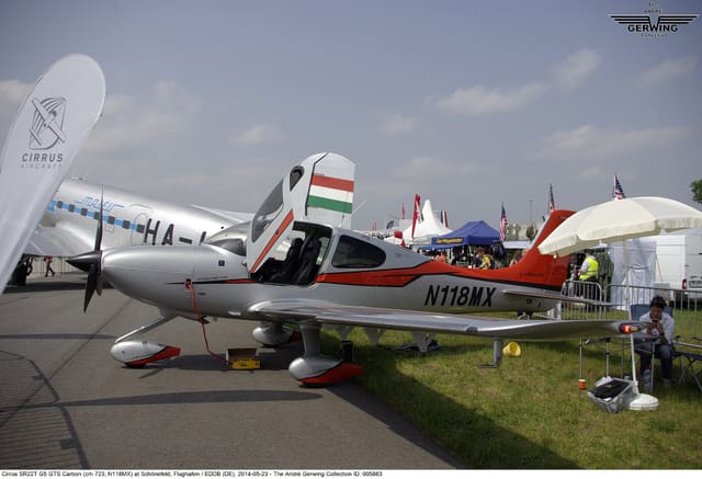 N118MX - Cirrus