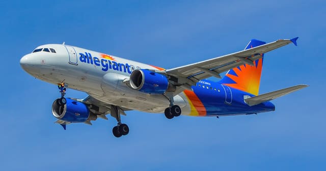 N323NV - Airbus