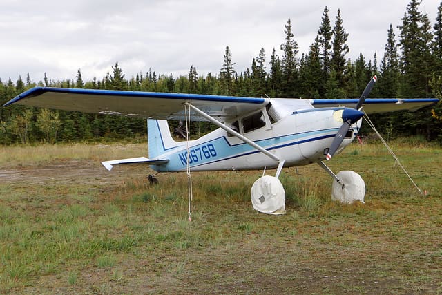N9676B - Single-engine aircraft