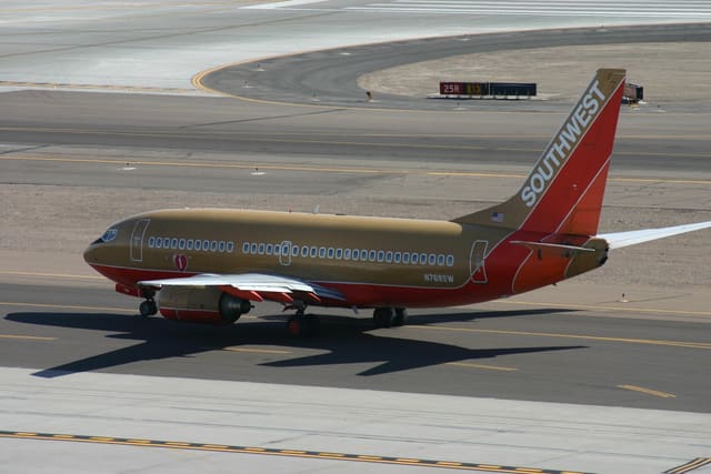 N768SW - Boeing