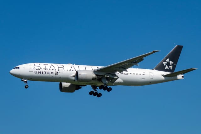 N77022 - Boeing
