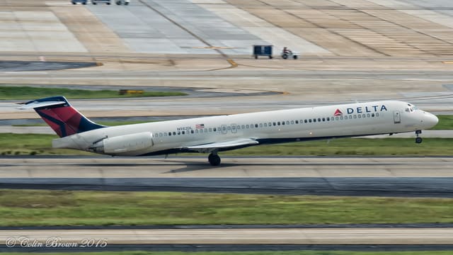 N982DL - Douglas