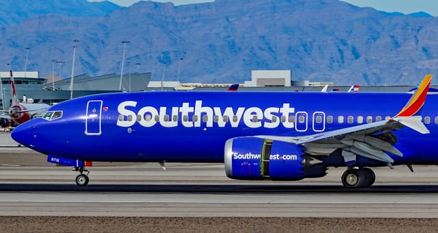 N8716B - Boeing