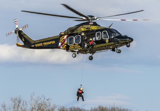N382MD - Helicopter