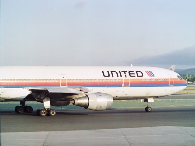 N1807U - Aircraft