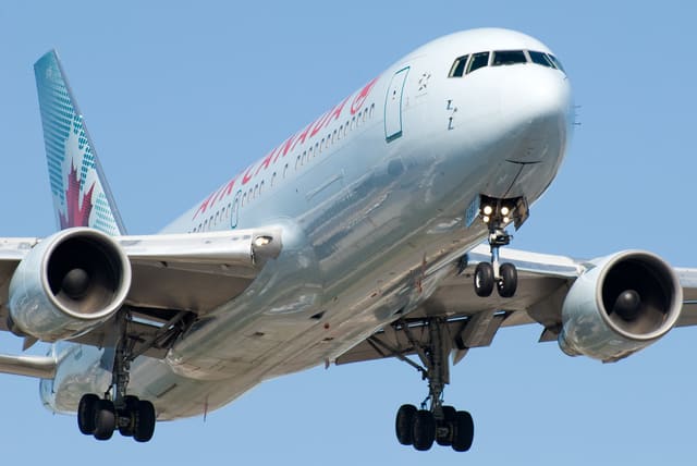 C-FBEG - Boeing