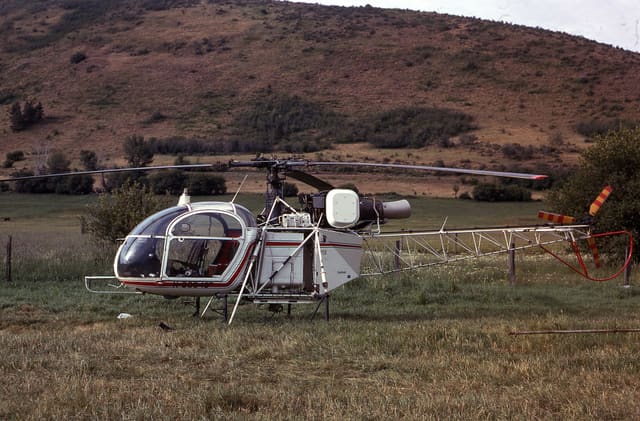 N90549 - Helicopter