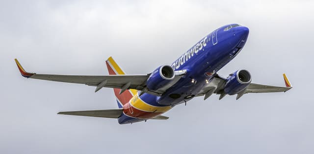 N229WN - Twin-engine aircraft