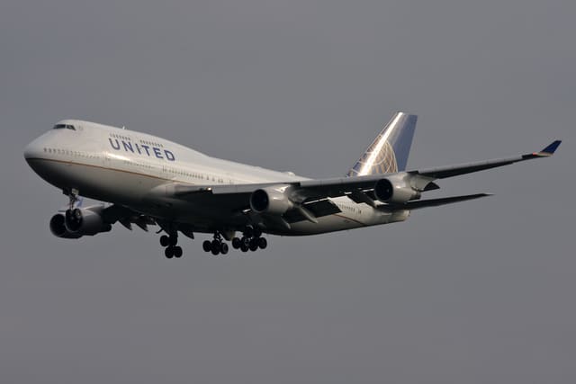 N175UA - Boeing